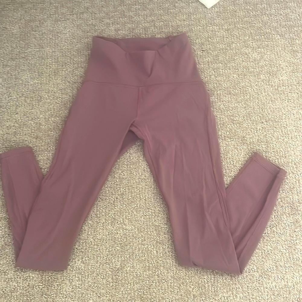 Lululemom Athletica Align Legging in Mauve (size 2)